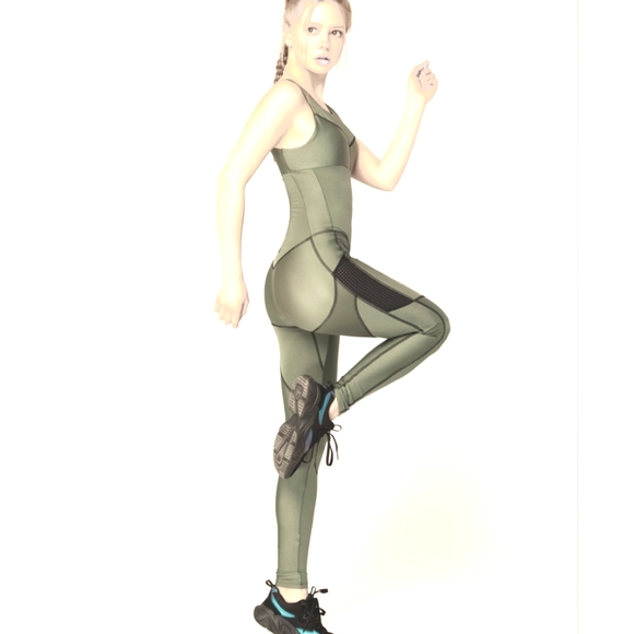 DF.Original Nebula workout jumpsuit - Picture 5 of 12
